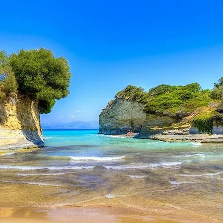 Corfu Hideaway With Sunset Balcony & Adriatic View
