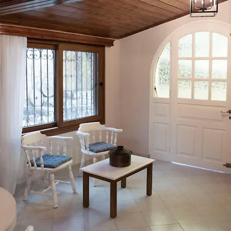 Corfu Hideaway With Sunset Balcony & Adriatic View